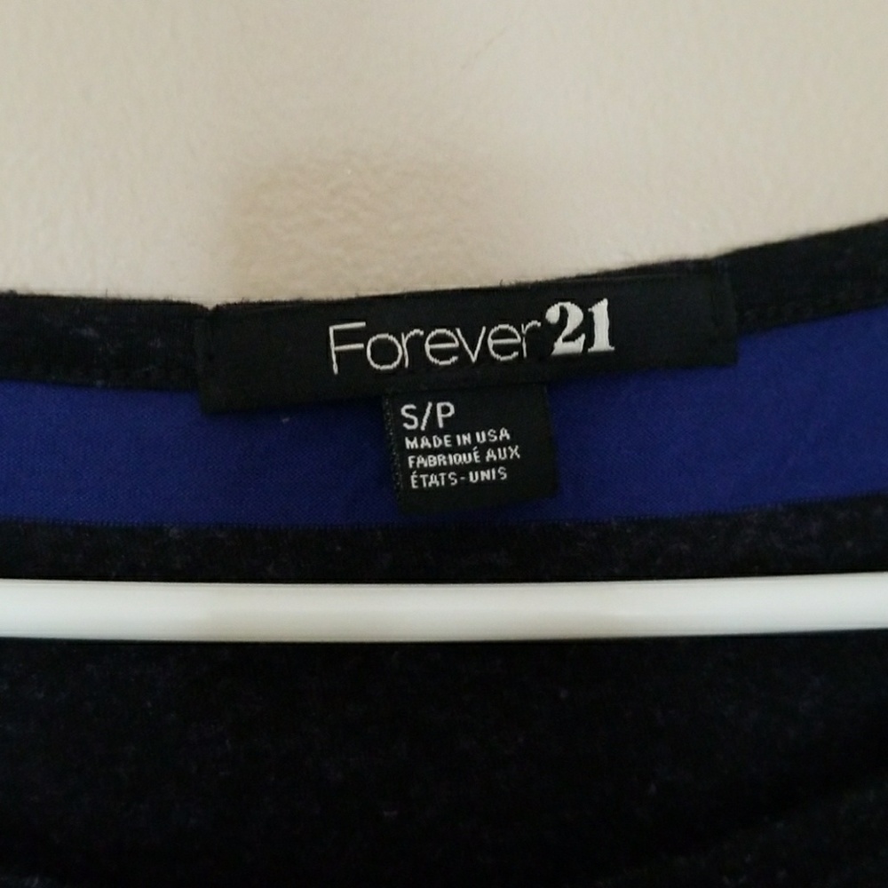 Crop Top - Picture 2 of 2